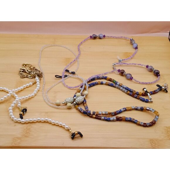 Vintage Jewelry Sale LANYARDS a stylish 4 pack - Picture 1 of 6
